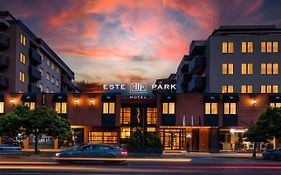 -- Este Park Hotel -- Part Of Urban Chic Luxury Design Hotels - Parking & Compliments - Next To Shopping & Dining Mall Plovdiv